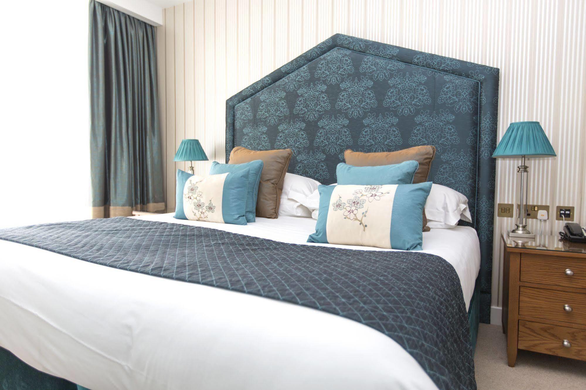 The Oxfordshire Golf & Spa Hotel Thame Luaran gambar