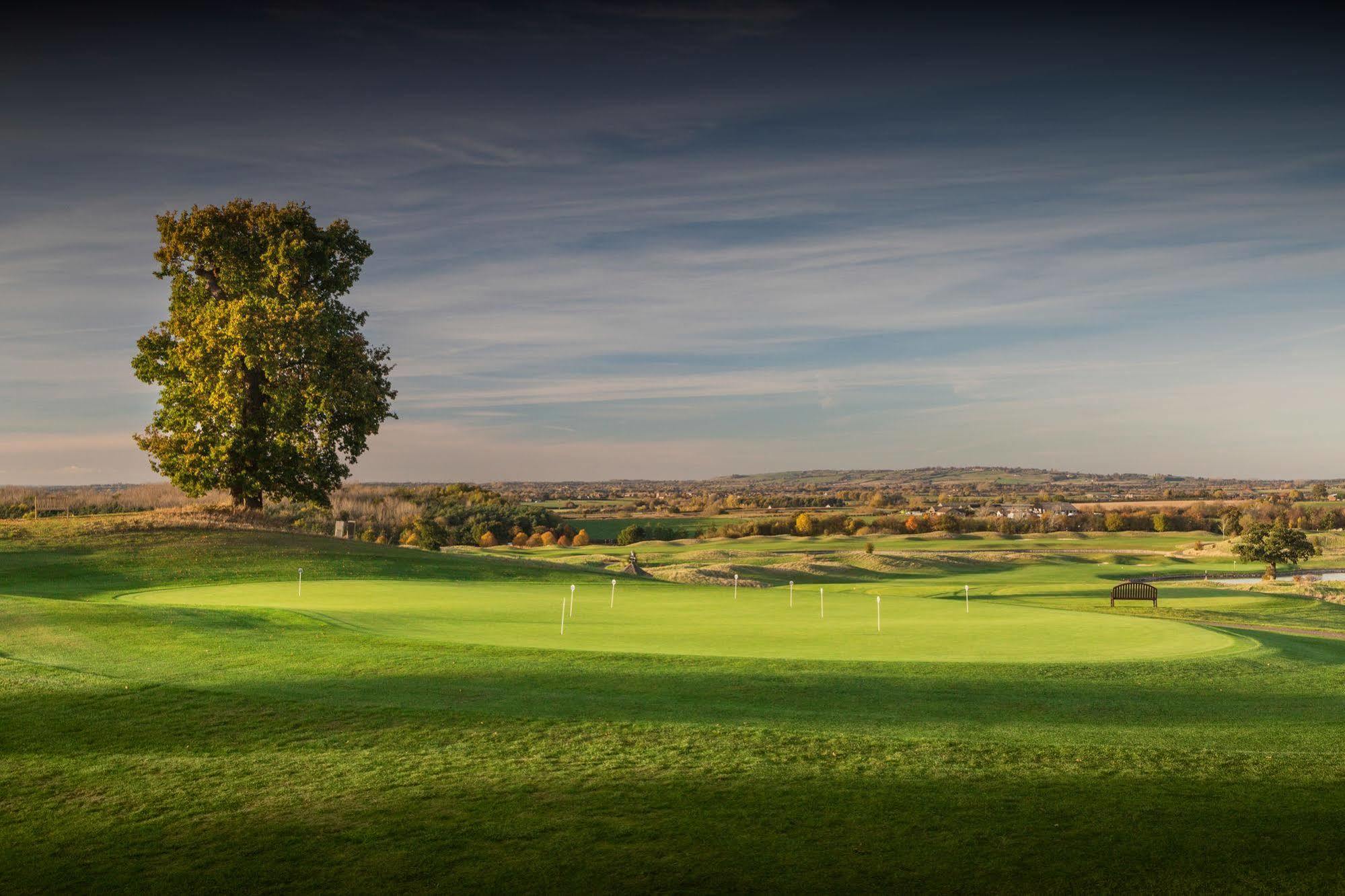 The Oxfordshire Golf & Spa Hotel Thame Luaran gambar