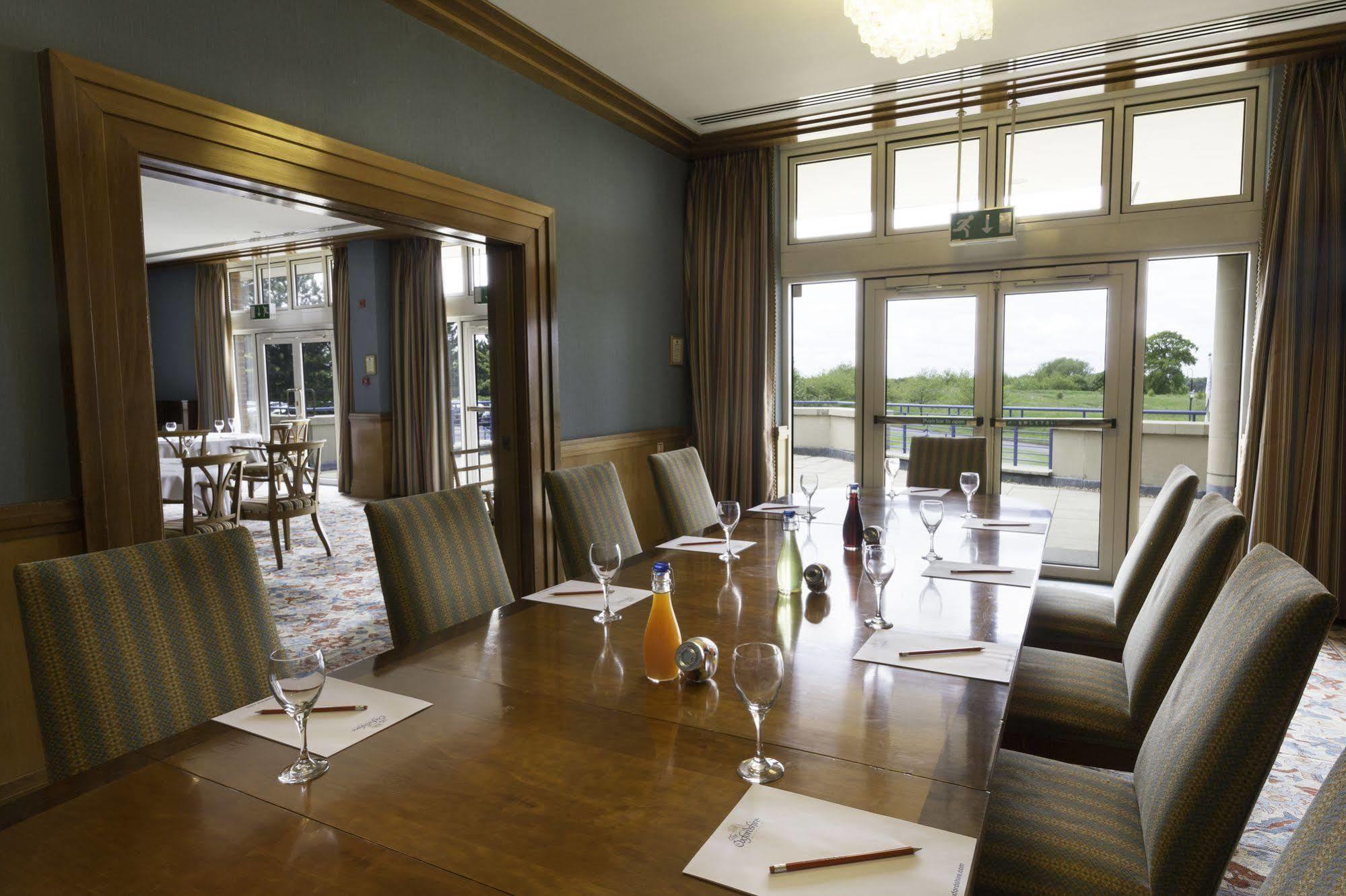 The Oxfordshire Golf & Spa Hotel Thame Luaran gambar